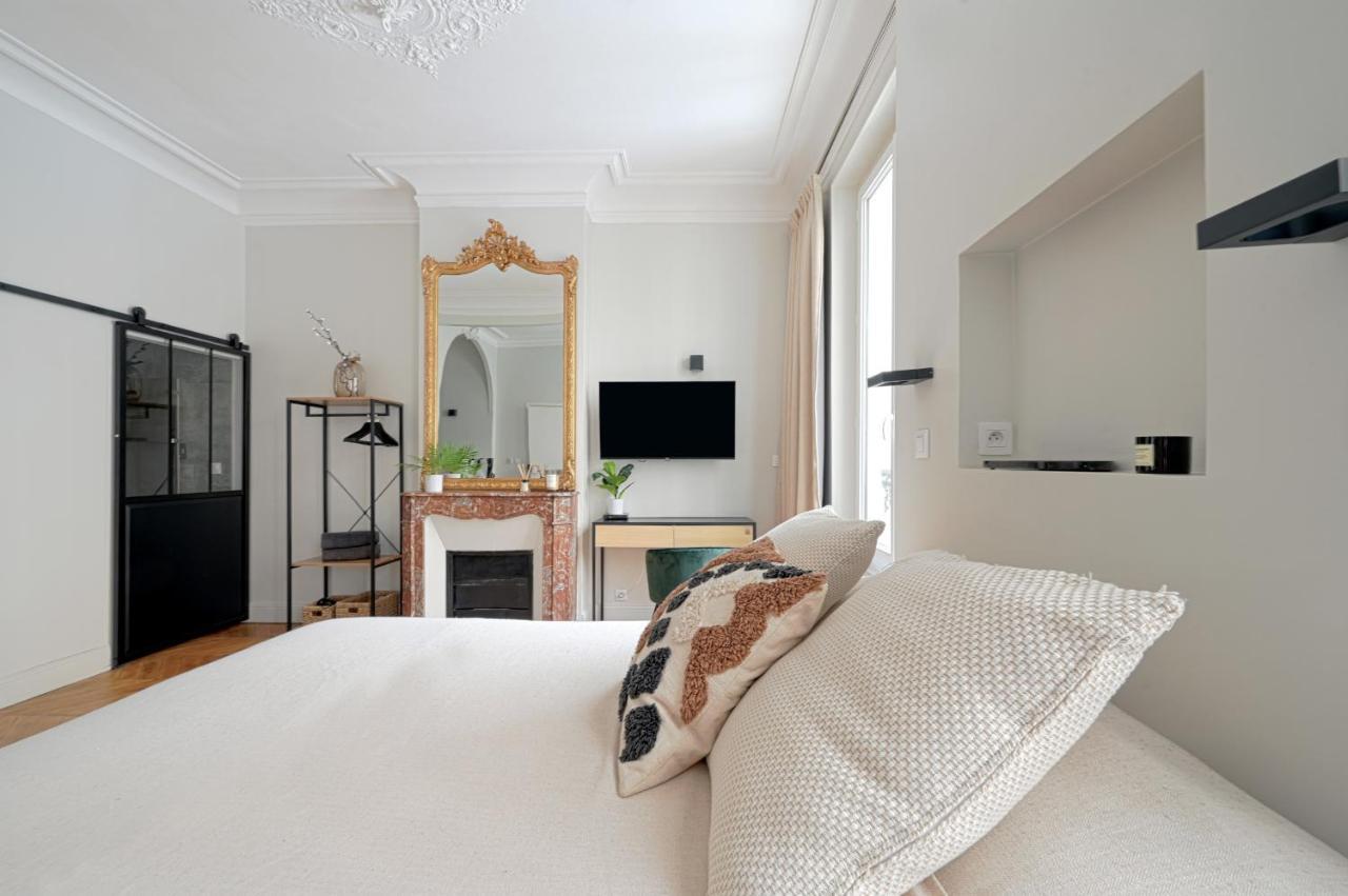 Studio Quartier Champs Elysees 2 Free Netflix 巴黎 外观 照片