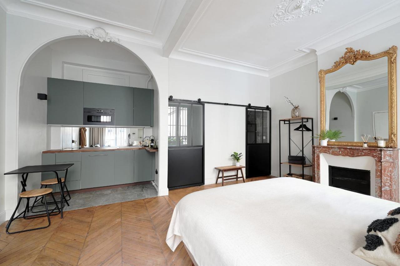 Studio Quartier Champs Elysees 2 Free Netflix 巴黎 外观 照片