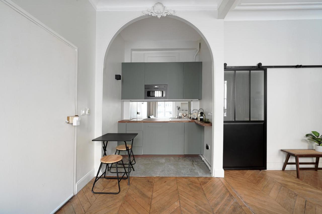 Studio Quartier Champs Elysees 2 Free Netflix 巴黎 外观 照片
